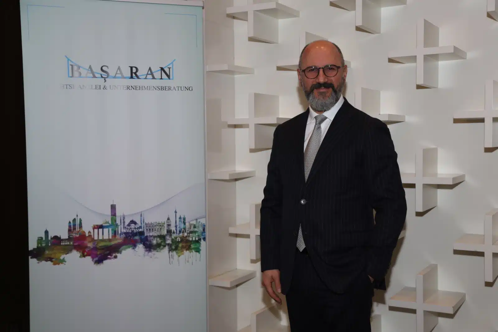 Prof. Dr. Murat TOPUZ