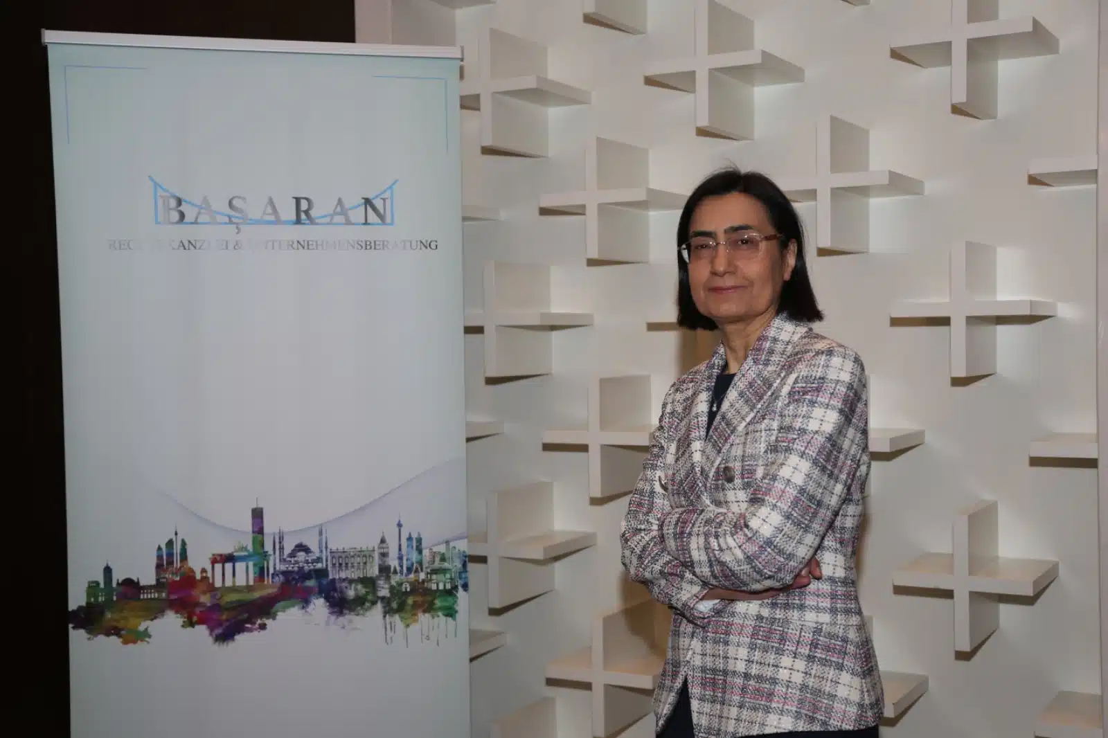 Prof. Dr. Veliye YANLI